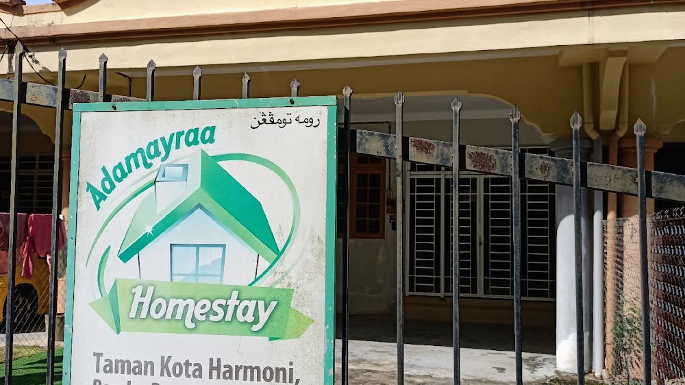 Adamayraa homestay