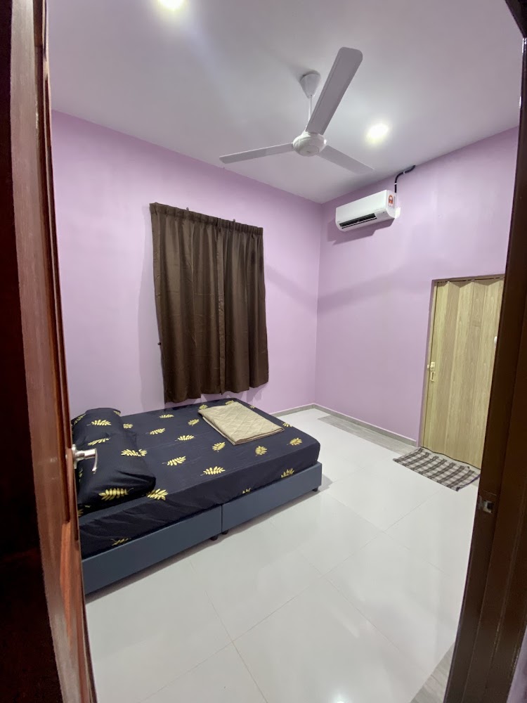 ZUZA-2 Homestay Tanah Merah