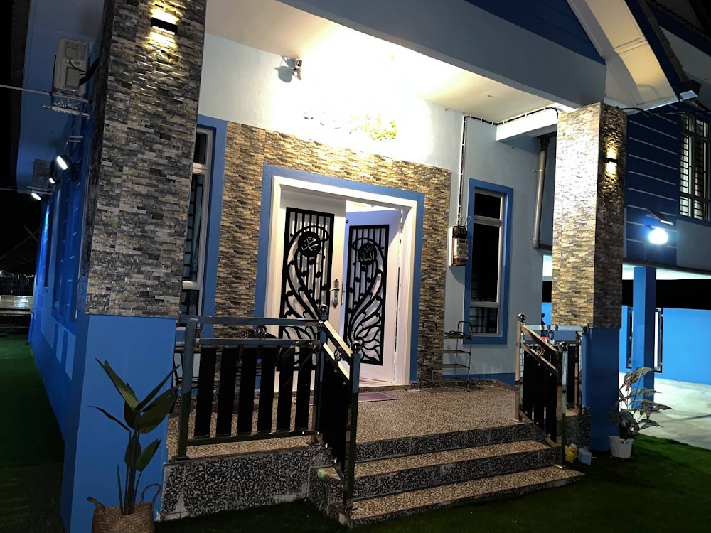BLUE LAGOON HOMESTAY