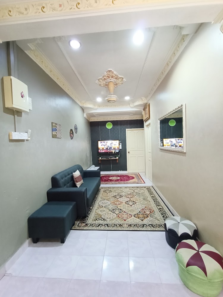 ARISYA HOMESTAY PASIR PEKAN