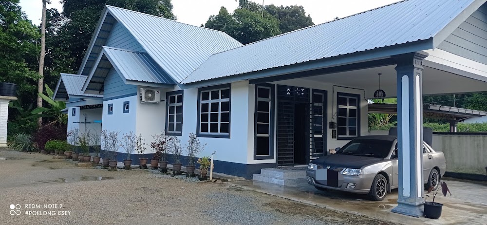 D'ZAH HOMESTAY