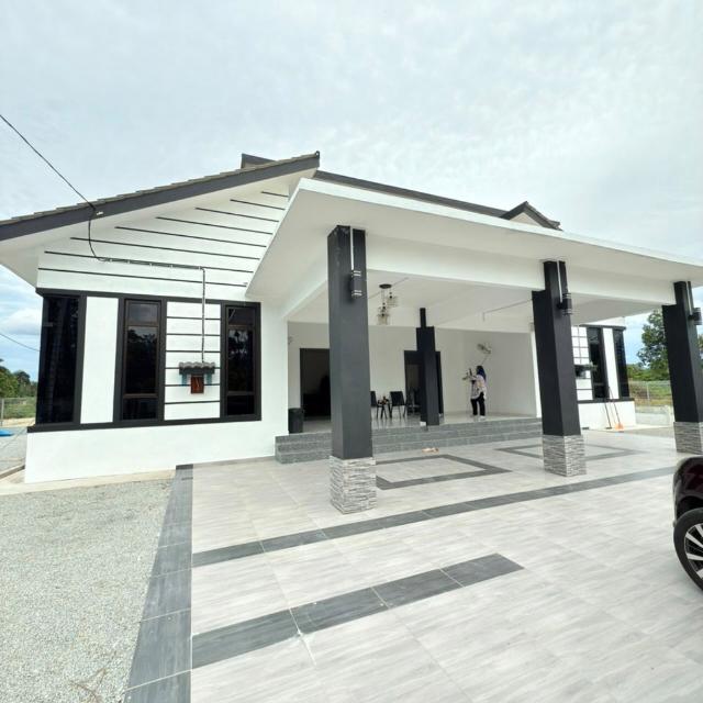 HOMESTAY DEQ SUFF