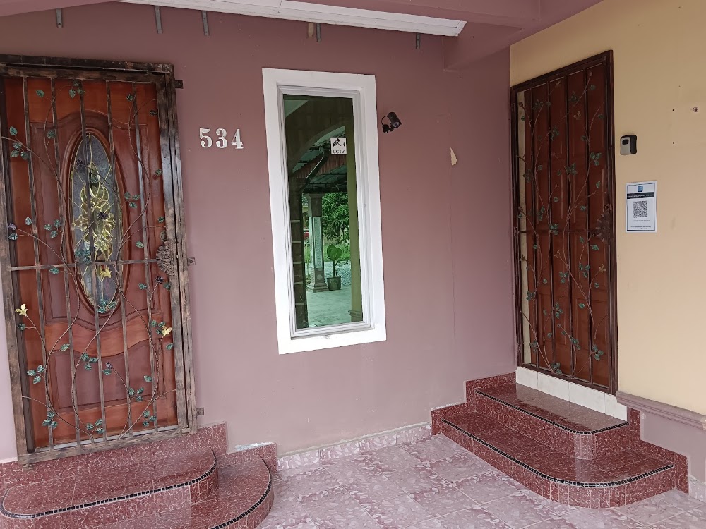 DANISYA HOMESTAY