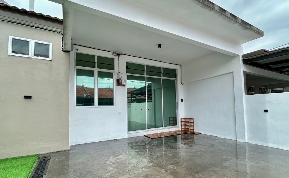 iHomie Suites