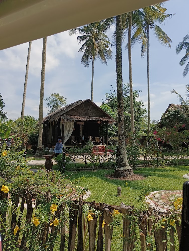 Kampung Agong