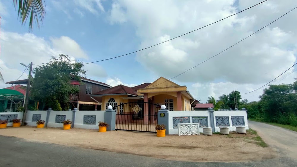 NINI Homestay