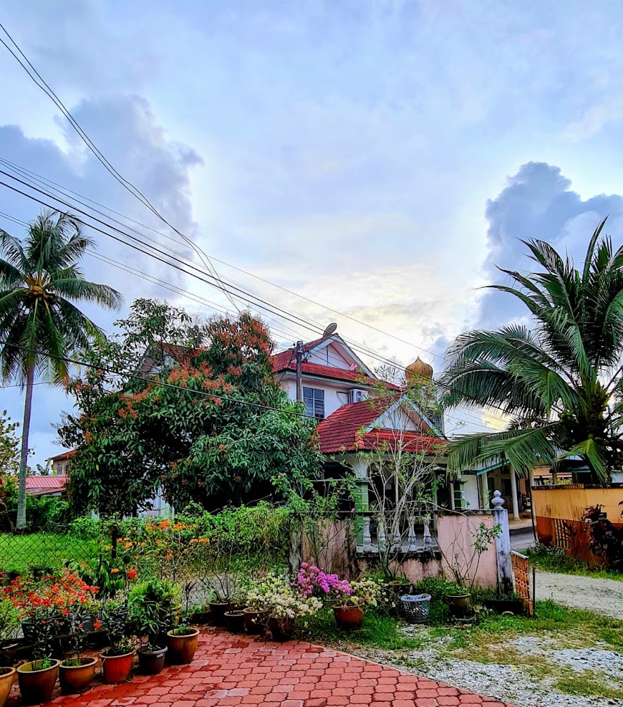 Pondok Musafir Kampung Kutan