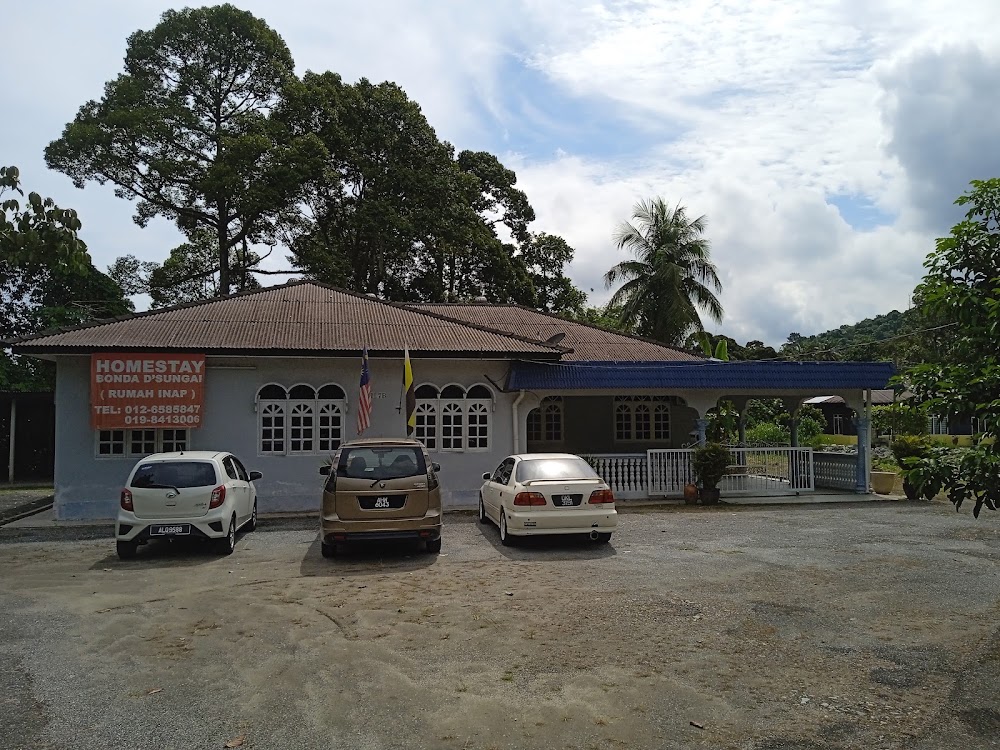 HOMESTAY BONDA D' SUNGAI
