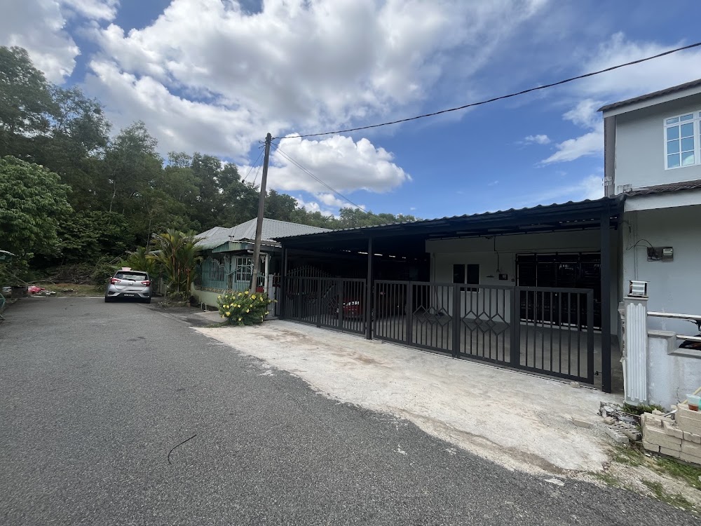 FAZ HOMESTAY PENDANG