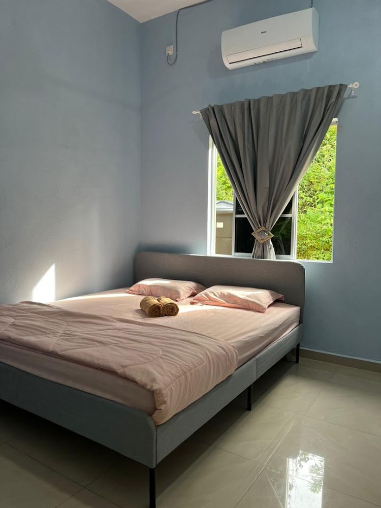 ALYA HOMESTAY