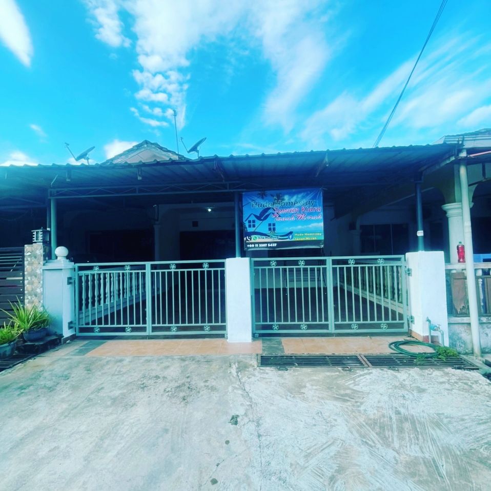 Huda Homestay Bandar Tanah Merah