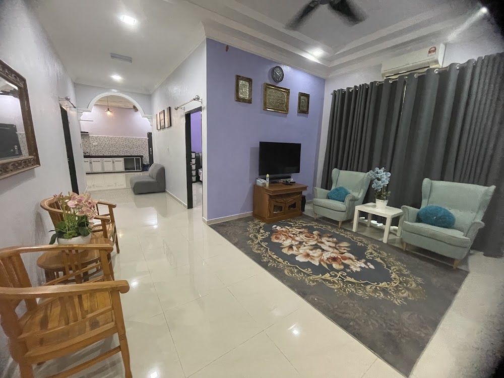 HOMESTAY BACHOK CENTRAL