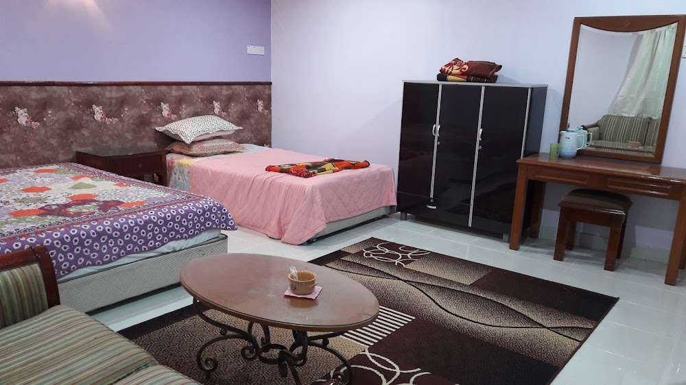 ATIKA2 Homestay