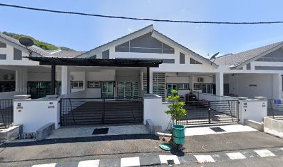 HOMESTAY IBU TELUK BATIK