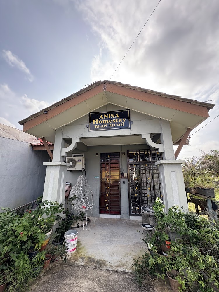 Anisa Homestay