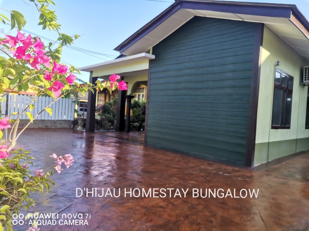 D'Hijau Pool Homestay