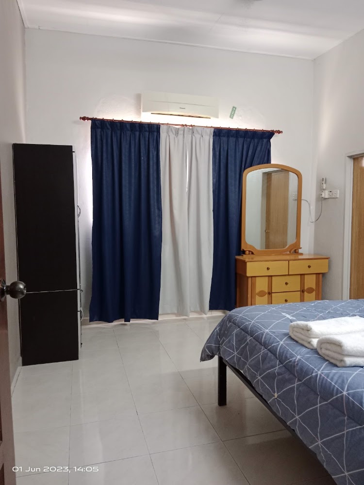 SARA HOMESTAY