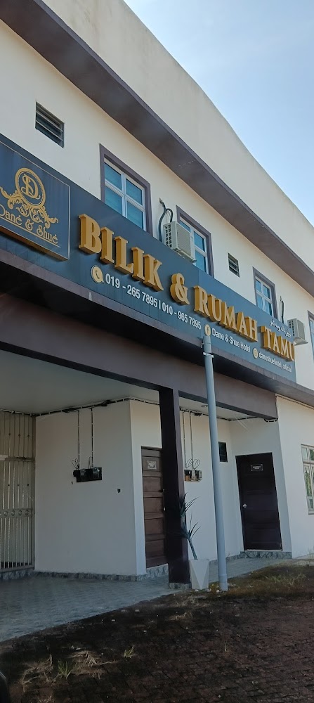 DANE & SHUE BILIK DAN RUMAH TAMU