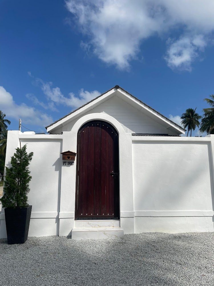 AIRA Beach Cottage
