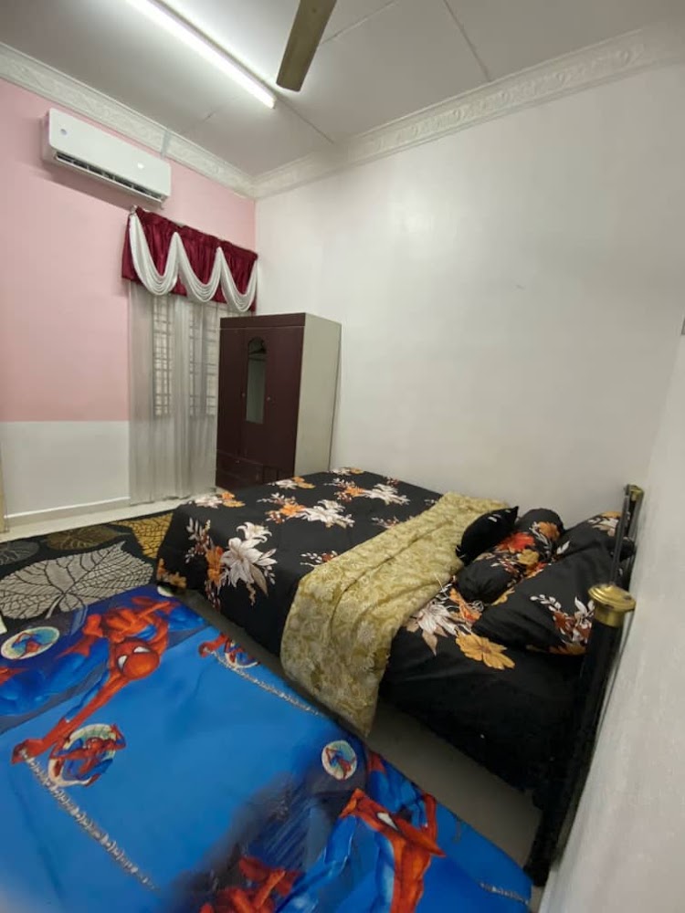 Azna Homestay Ketereh