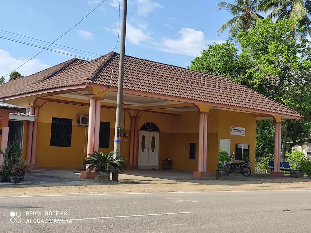 Nenda Homestay Tanah Merah