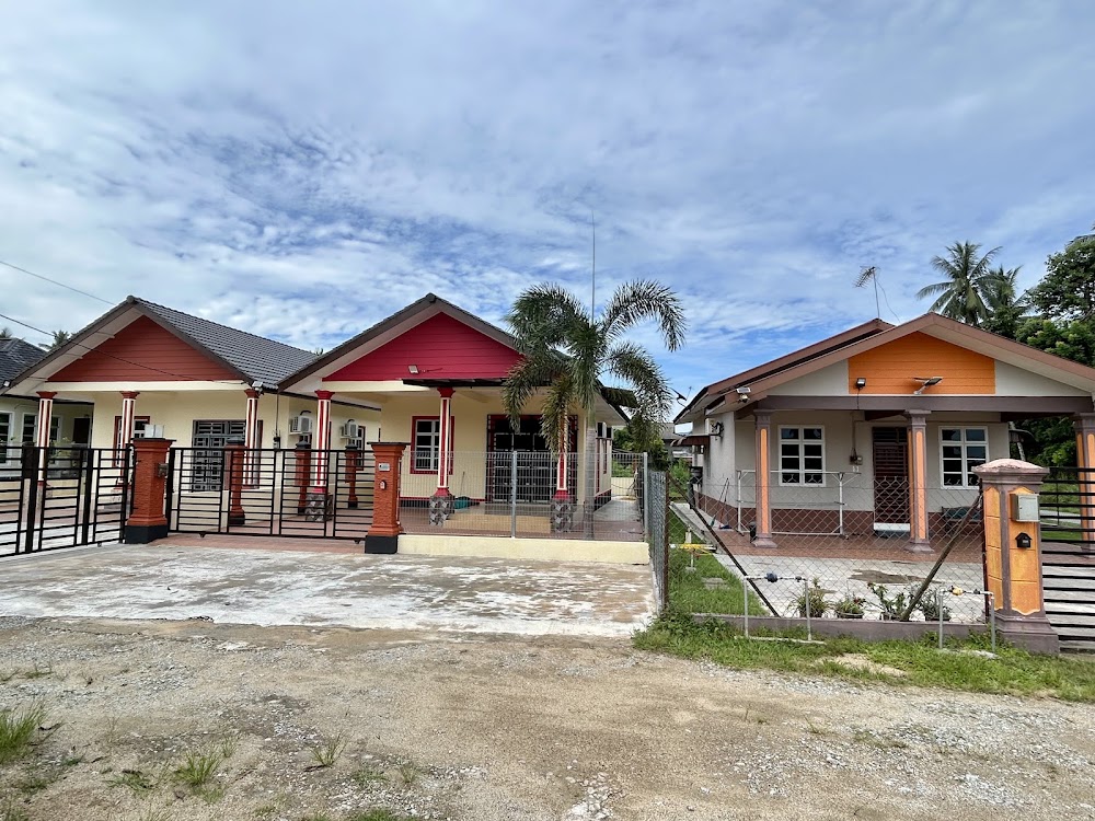 HOMESTAY ADILAH