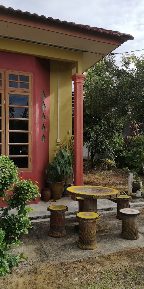 Adilah Homestay