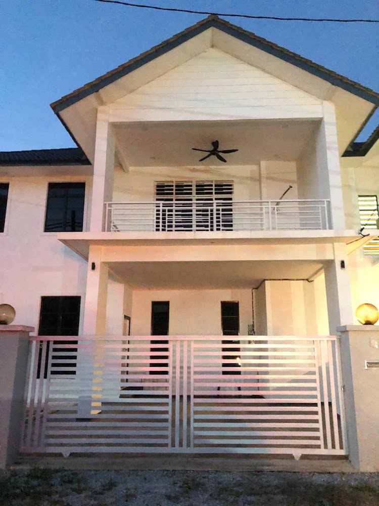 Rumah Raja Dewa - Guesthouse