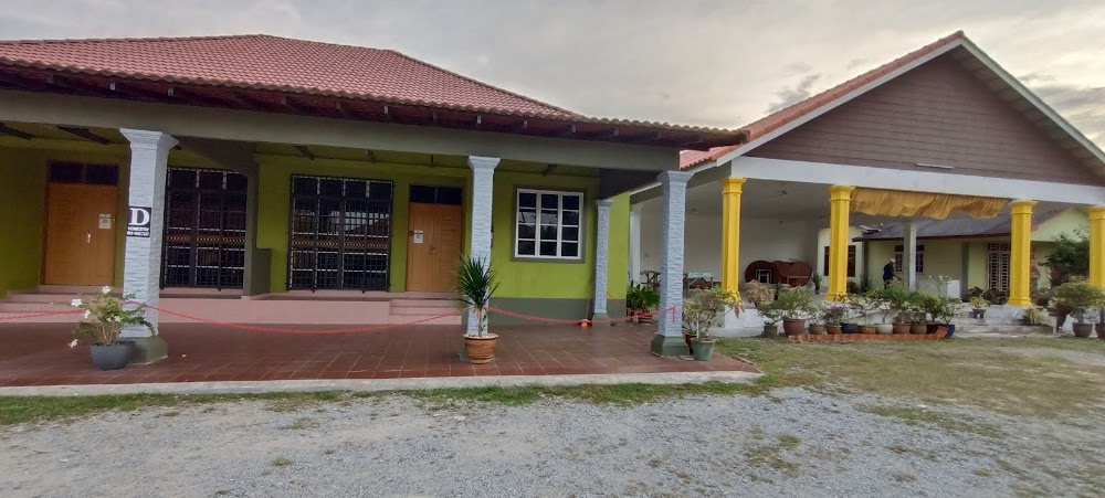 D homestay (Pengkalan Chepa)