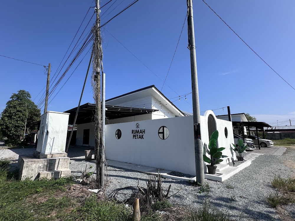 Rumah Petak Melor