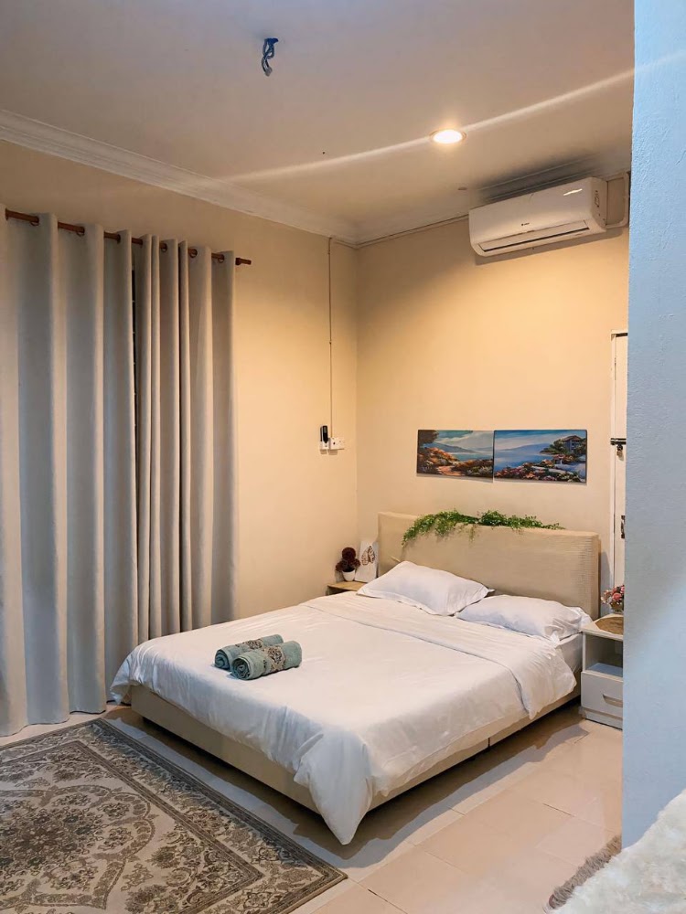 D Noni Homestay Machang