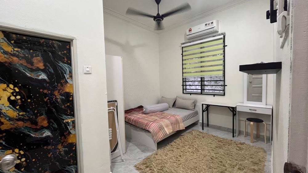 Homestay Umi Tanah Merah