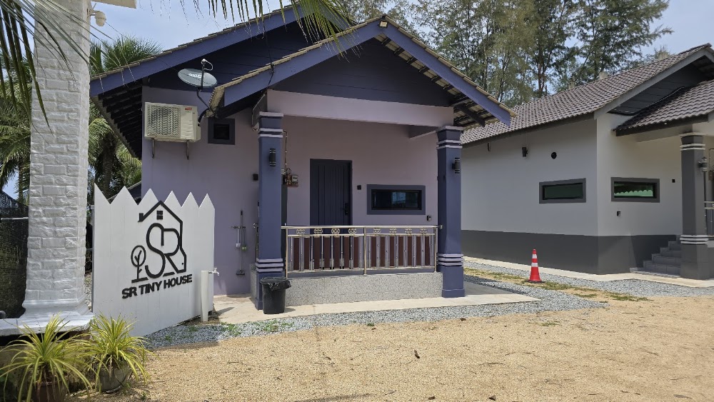 SR Tiny House