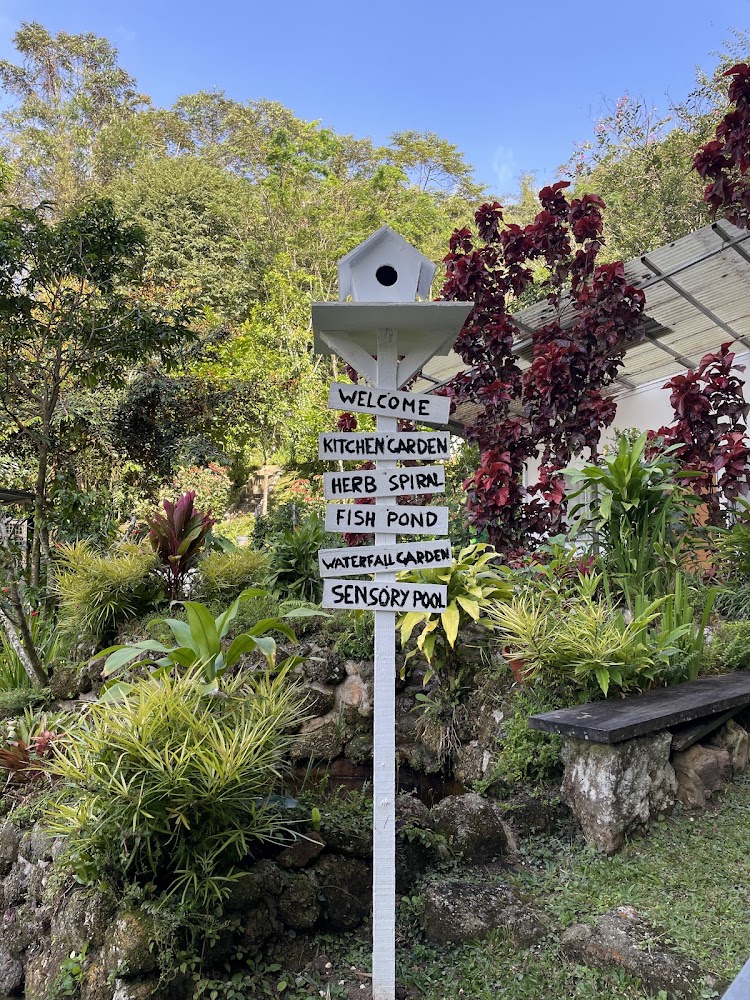 Moonriver Lodge
