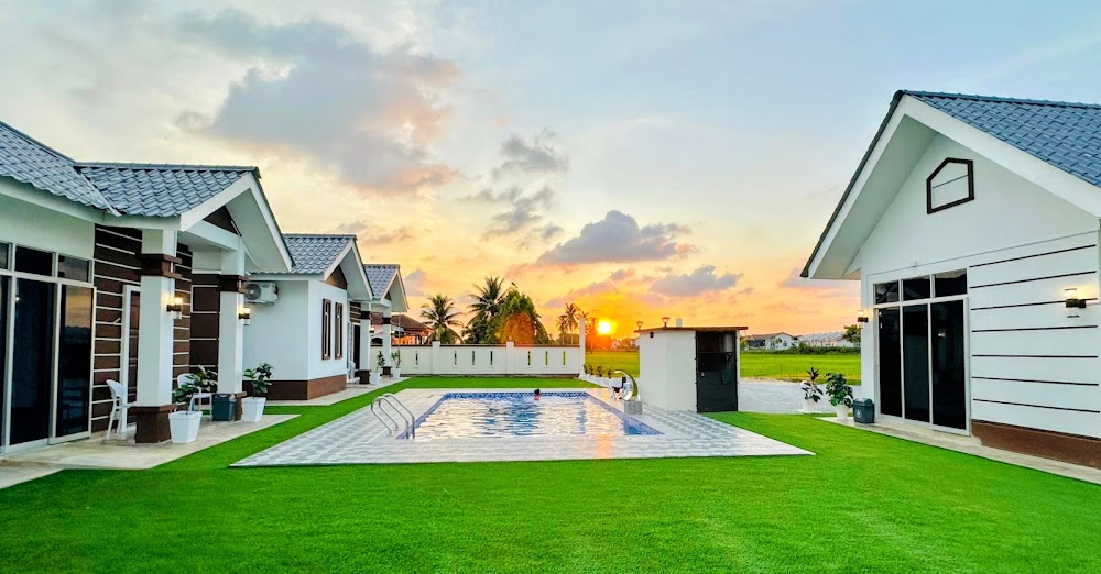 Laman Kota Pool Homestay