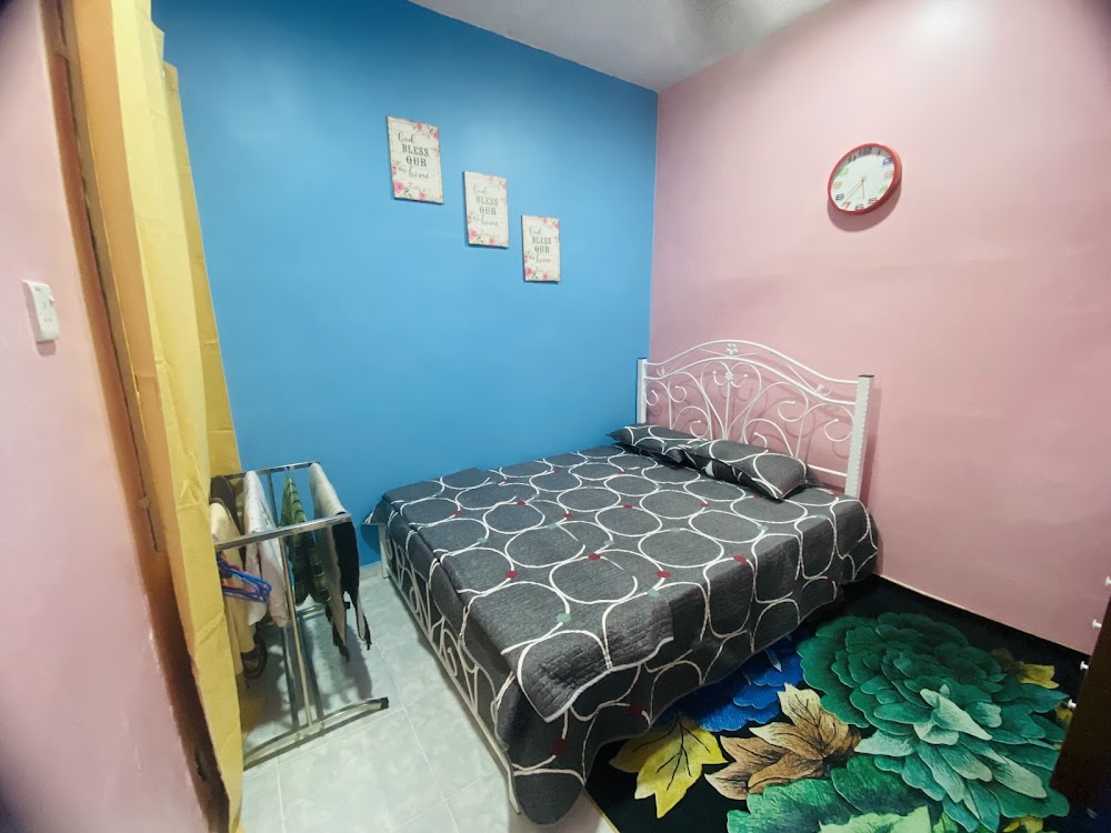 MIKA HOMESTAY